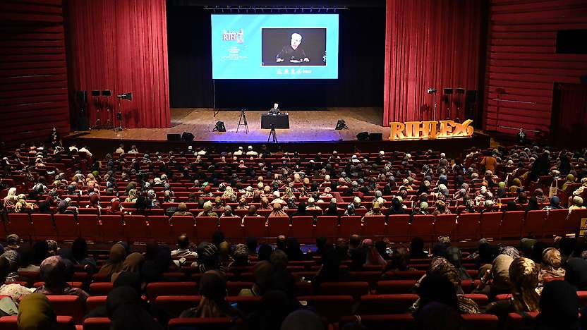 İslam dünyasının alimleri Konya'da buluştu
