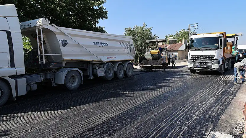 Karatay'da asfalt seferberliği