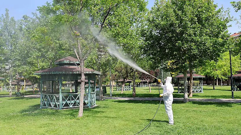 Karatay'da tüm ilçe ilaçlanıyor