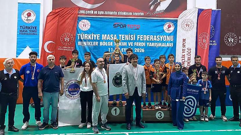 Karatay'ın minik raketleri Muğla'da zirveye çıktı
