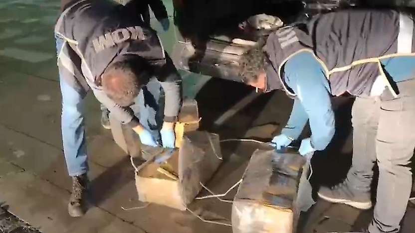 Konya'da araçlardan cephanelik çıktı! 5 kişi tutuklandı