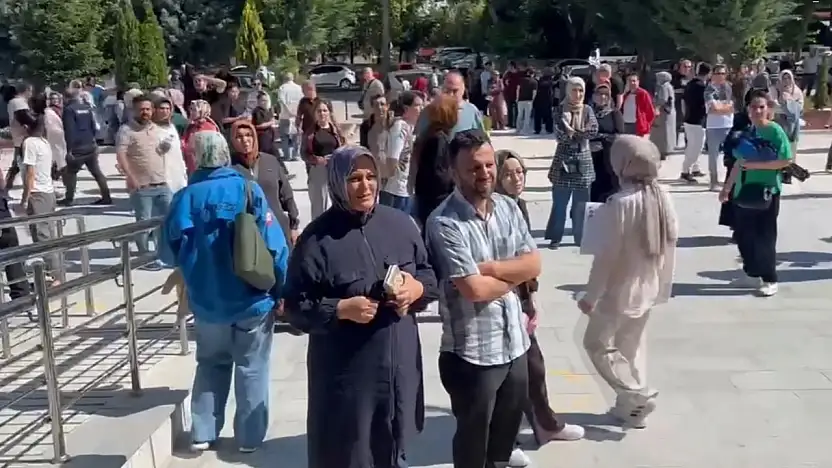 Konya'da AYT maratonu: Öğrenci son anda yetişti