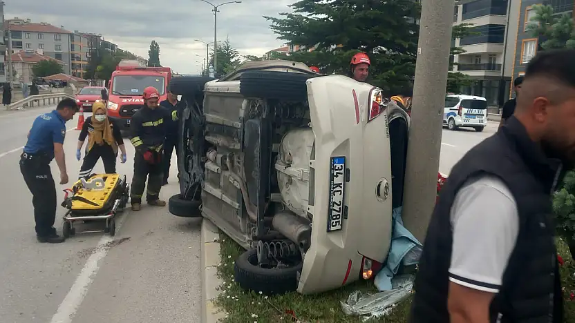 Konya'da can pazarı! Araçta sıkıştı