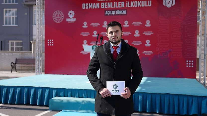 Konya'da kekemelikten sunuculuğa uzanan başarı hikayesi