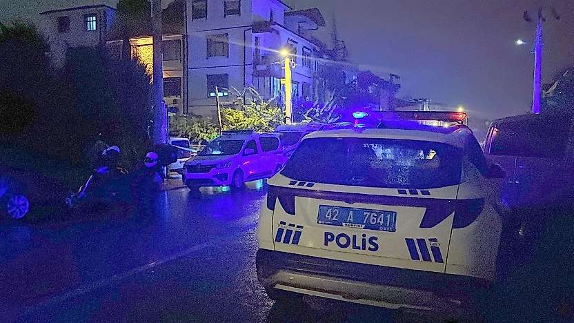 Konya'da komşuların kavgası kanlı bitti