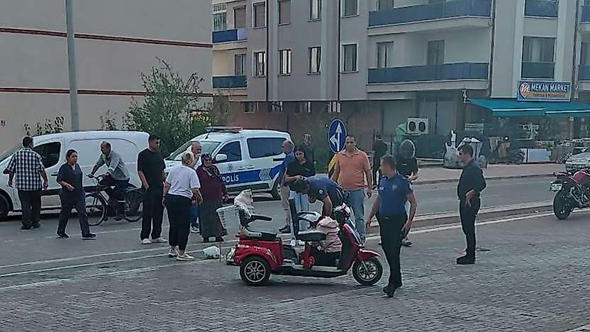 Konya'da korkutan kaza! Motosikletler çarpıştı