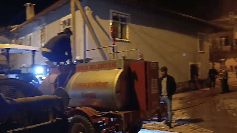 Konya'da muhtarın erken müdahalesi faciayı önledi!