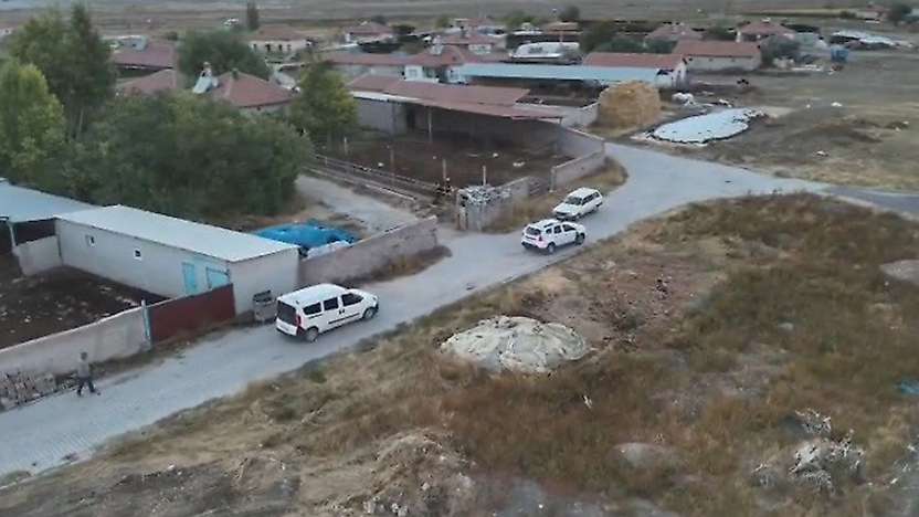 Konya'da şafak operasyonu! Depodan kenevir ve esrar fışkırdı