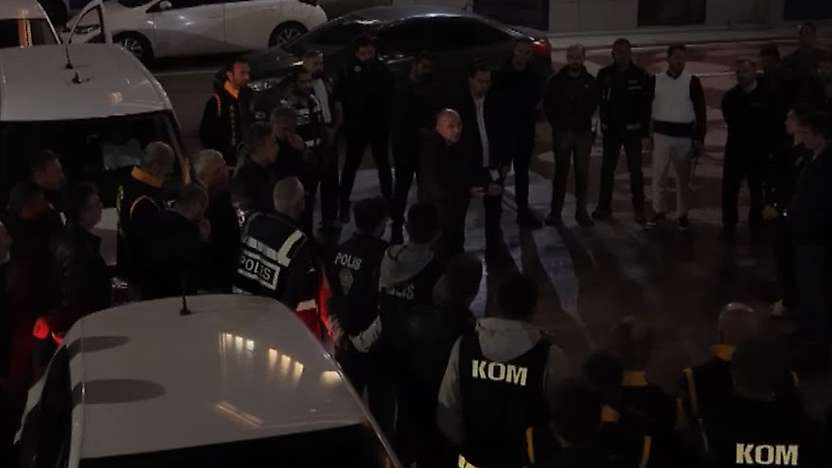 Konya dahil 6 ilde tefecilik şebekesine darbe!