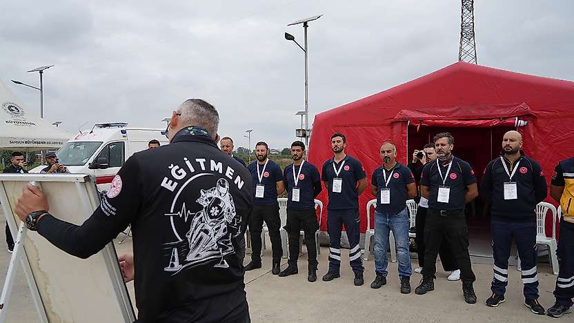 Konya dahil 6 ilden motosikletli sağlık ekipleri Samsun'da