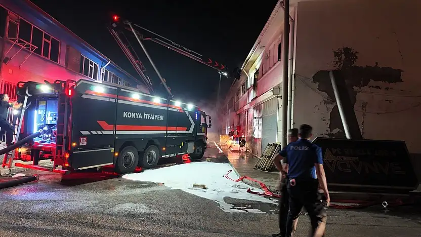 Konya'daki yangında emekler kül oldu