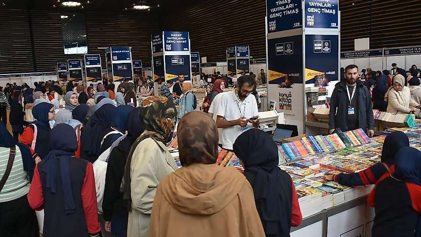Konya Kitap Günleri yoğun ilgiyle başladı