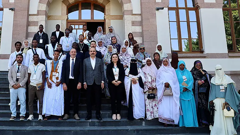 Konya, Moritanyalı Türkçe sevdalılarını ağırladı