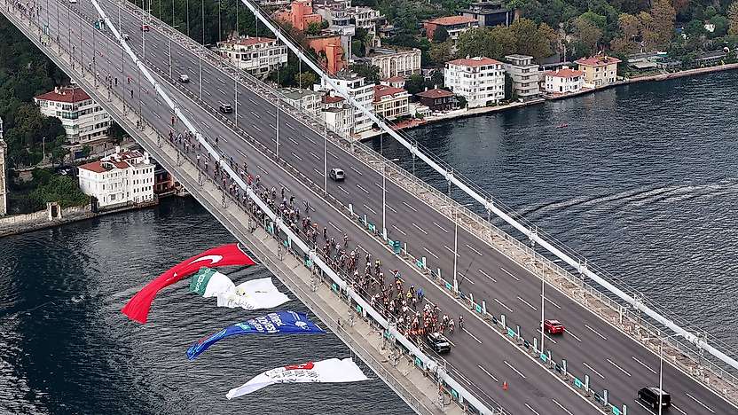 Konya'nın kupaları Tour de France heyecanında sahne aldı
