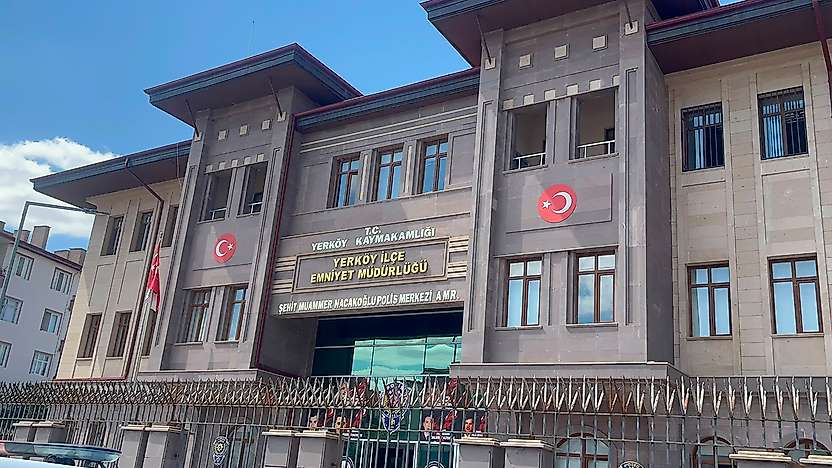 Konyalı alıcılara sazan sarmalı tuzağı: Dolandırıcı son anda yakalandı