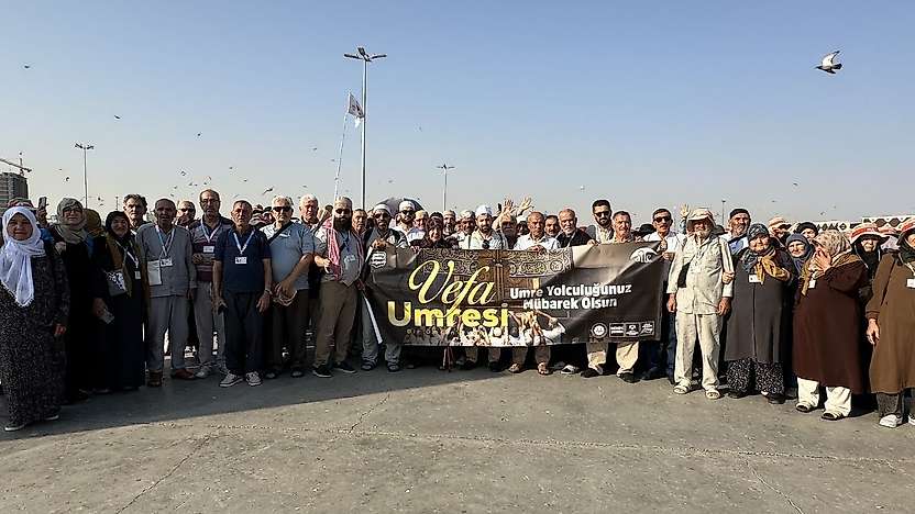 Konyalı umreciler kutsal topraklardan döndü