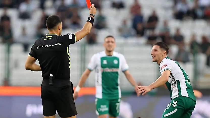Konyaspor'a ve Enis Bardhi'ye PFDK'dan ceza geldi