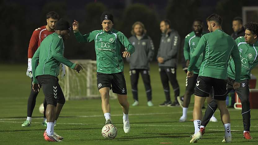 Konyaspor, Gençler'e hazırlanıyor