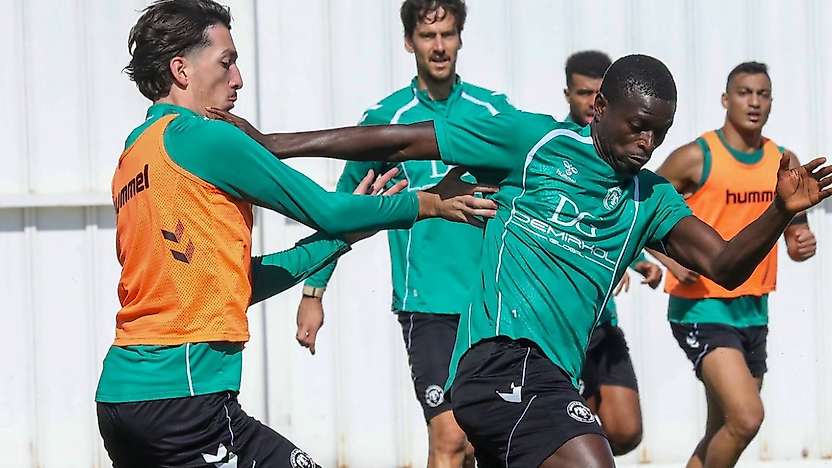 Konyaspor, Gençlerbirliği'ne bileniyor