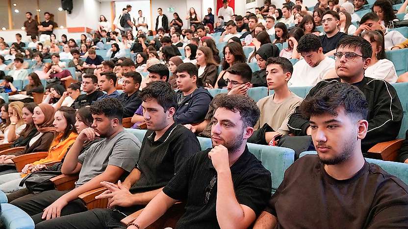 KTÜN'de yeni öğrenciler kampüsü tanımaya başladı