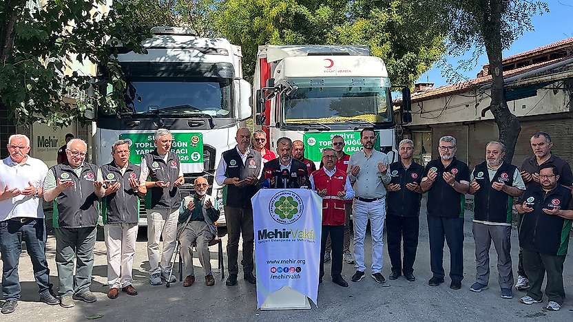 Sınırları aşan mutluluk: Konya'dan Suriye'ye dev çeyiz filosu