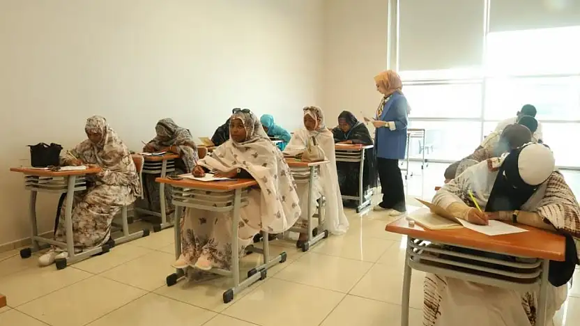 Türkçe hayali için Moritanya'dan Konya'ya geldiler