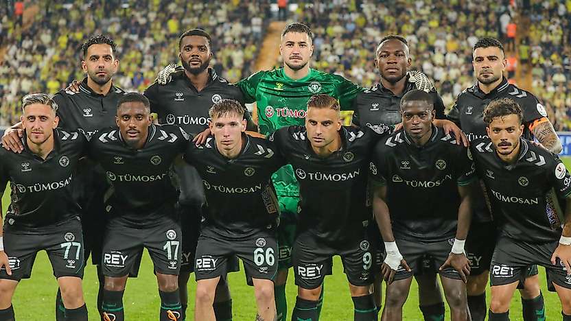 Zirvede Gençler var! Konyaspor puanla tanışamadı