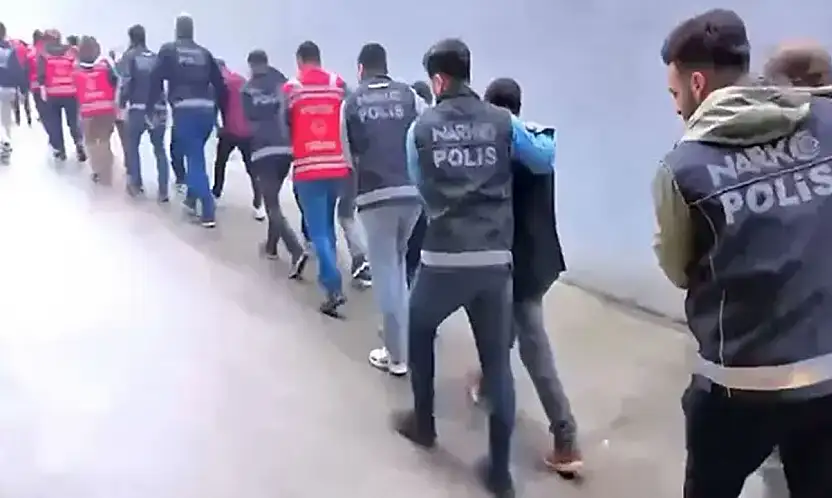 69 ilde eş zamanlı baskın: Konya da listede!