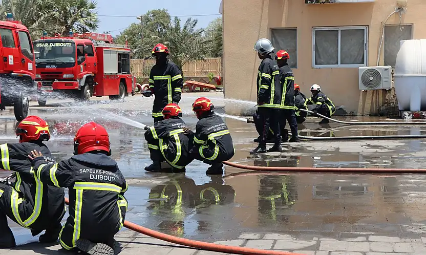 Afrika'nın itfaiyecilerini Konyalı kahramanlar yetiştiriyor