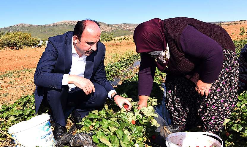 Başkan Altay'dan kadın çiftçilere özel mesaj