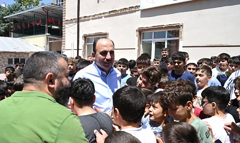 Başkan Altay, hafız adaylarıyla buluştu