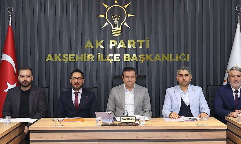 Başkan Özgökçen Akşehir'de vatandaşlarla buluştu