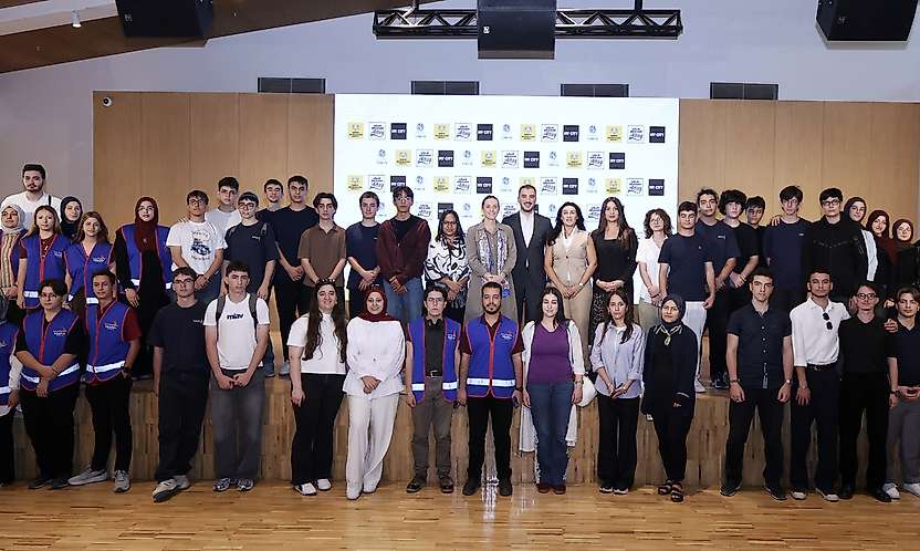 COP31'in gençlik elçisi Konya'da gençlerle bir araya geldi