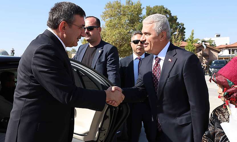Cumhurbaşkanı Yardımcısı Cevdet Yılmaz'dan Konya Valiliği'ne ziyaret