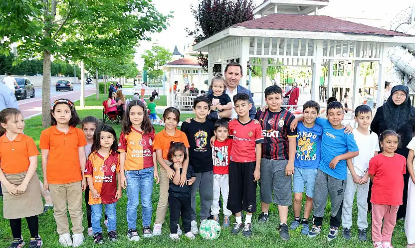 Hasan Kılca'dan Kafe Karatay çıkarması!