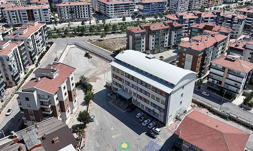 Karatay'da okullarda hummalı çalışma