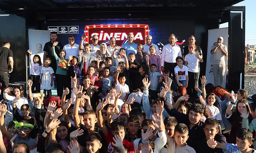 Konya Büyükşehir 80 bin kişiyi sinemayla buluşturdu
