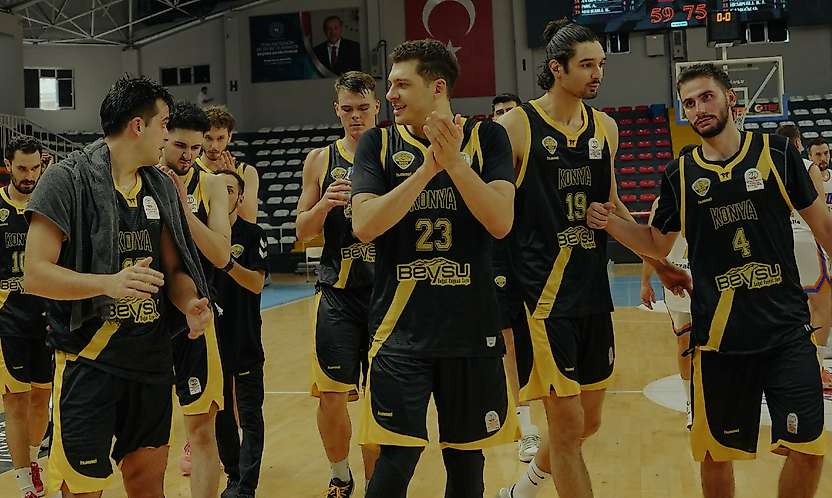 Konya Büyükşehir'de gözler Mersin'de