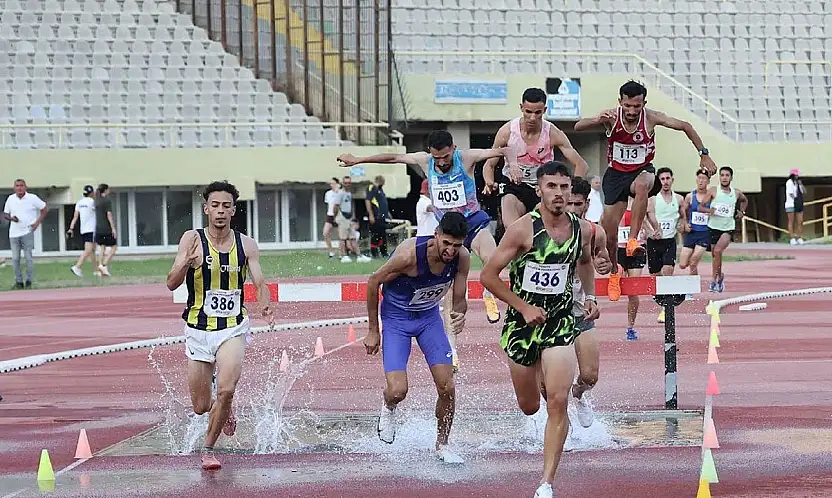 Konya Büyükşehirli atletlerden 9 madalya