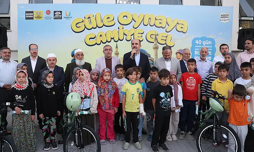 Konya'da 15 bin 535 çocuk sabah namazında buluşuyor