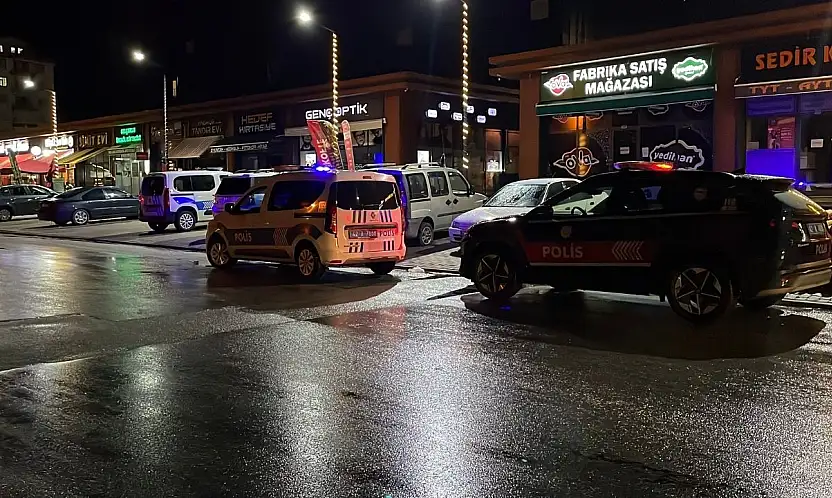 Konya'da 'asansörle eşya taşıma' kavgasında kan aktı