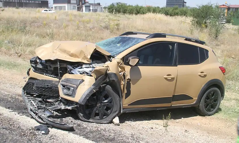Konya'da feci kazada 9 kişi yaralandı