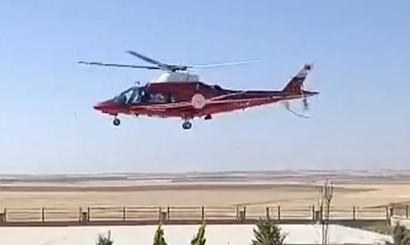 Konya'da hava ambulansı rahatsızlanan hastanın yardımına yetişti