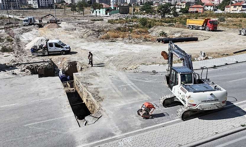 Konya'da içme suyu hatları yenilendi