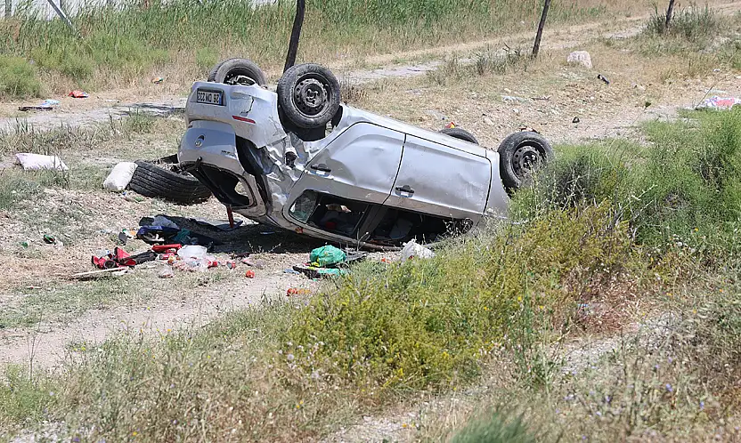 Konya'da kahreden olay: Araç takla attı, 8 yaşındaki çocuk öldü