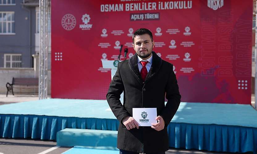 Konya'da kekemelikten sunuculuğa uzanan başarı hikayesi