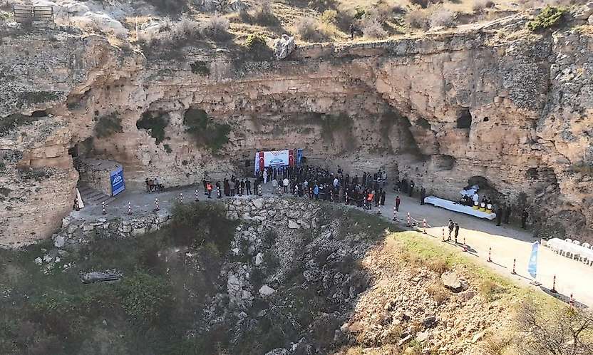 Konya'da mağarada olgunlaşan peynirlerin hasadı yapıldı
