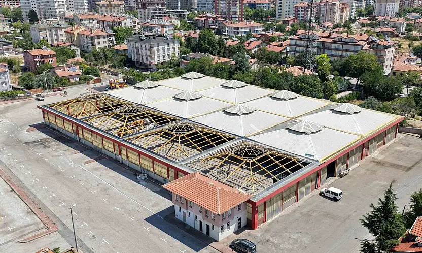 Konya'da o pazar yeri baştan sona yenileniyor