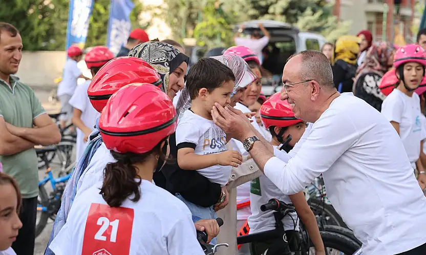 Konya'da pedalalar mahalle kültürü için döndü