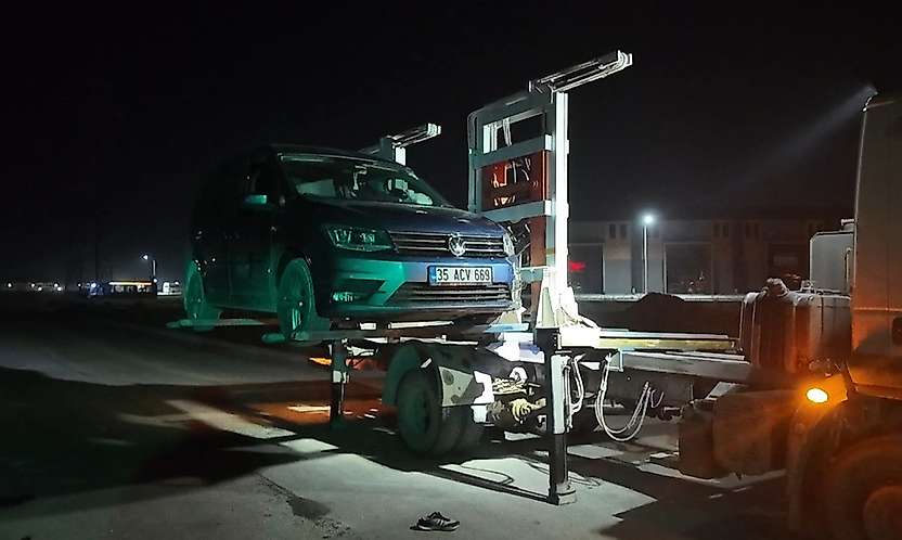 Konya'da polisin 'dur' ihtarına uymadı, bedelini ağır ödedi